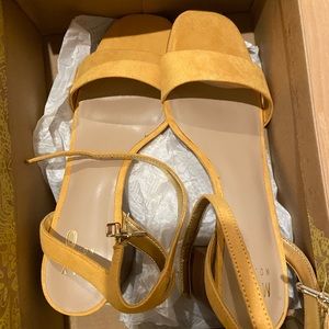Mix No. 6 Suede Sandals Size: 8 Color: Yellow
